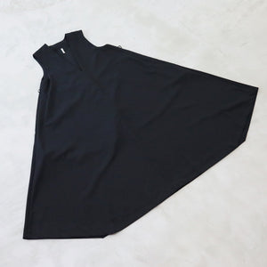 ヒムカシ製図　／　"753" trapezoid jumper skirt 2.0　 -  （　偽シルク・ブラックフォーマル/ polartec alpha　）