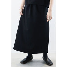 ヒムカシ製図　／　easy light pleat skirt 2.0　 -  （　偽シルク・ブラックフォーマル　）